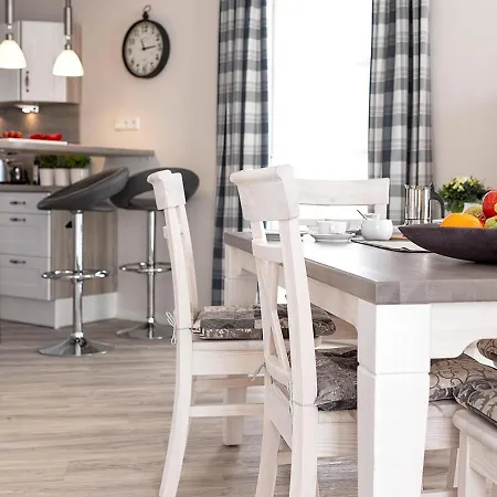 Schilfrohrsaenger 28 *